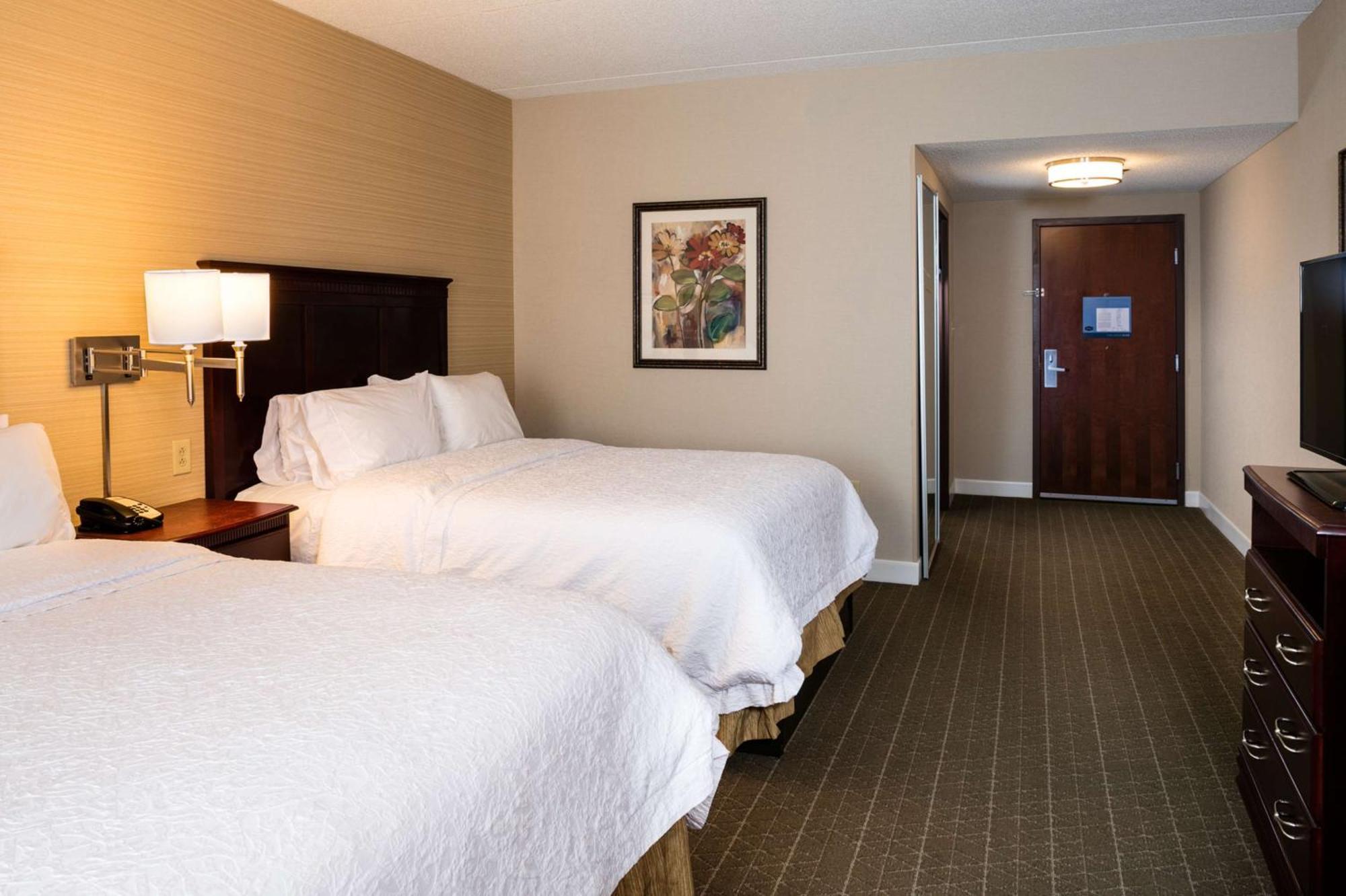Hampton Inn & Suites Toledo-Perrysburg Rossford Екстериор снимка