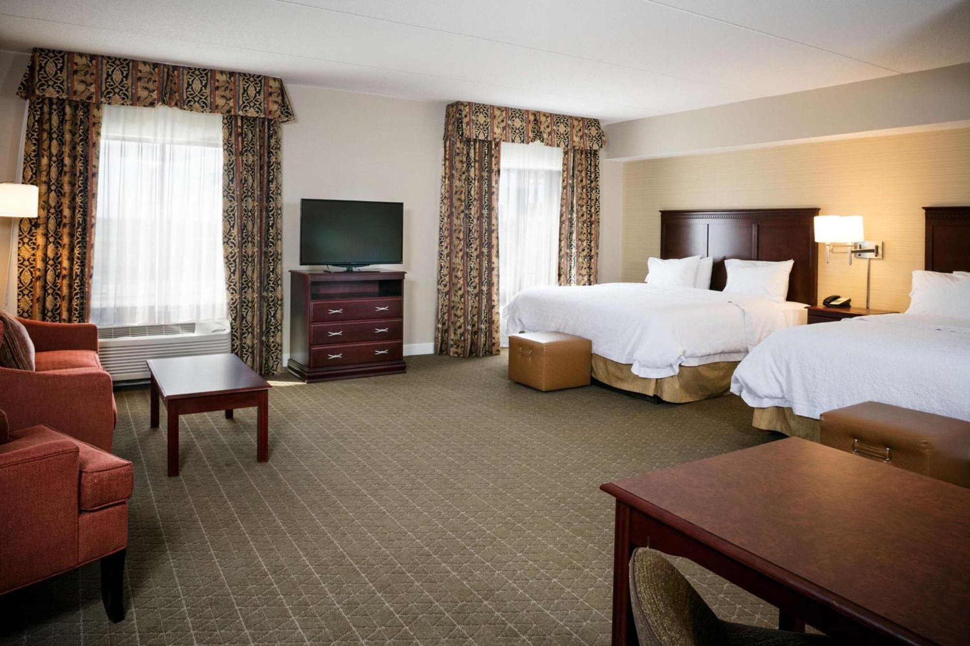 Hampton Inn & Suites Toledo-Perrysburg Rossford Екстериор снимка