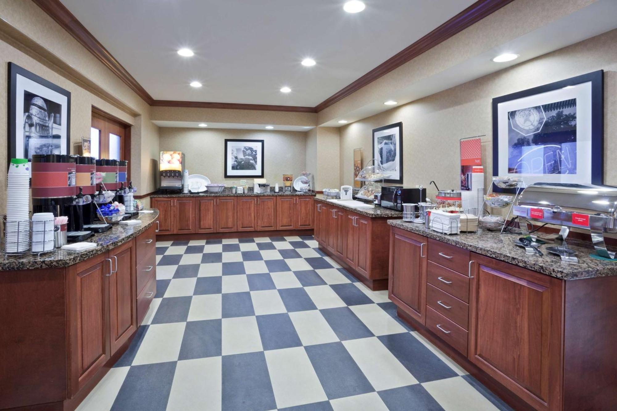 Hampton Inn & Suites Toledo-Perrysburg Rossford Екстериор снимка