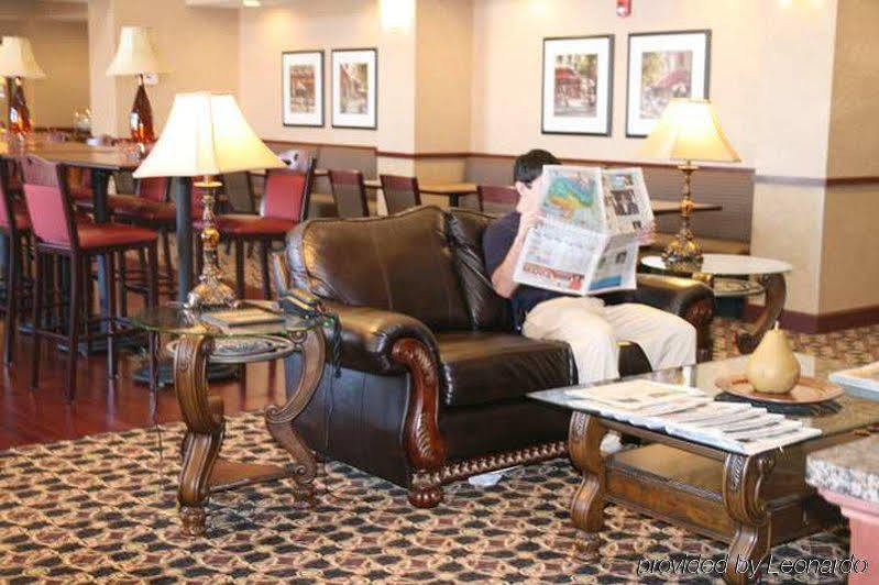 Hampton Inn & Suites Toledo-Perrysburg Rossford Интериор снимка